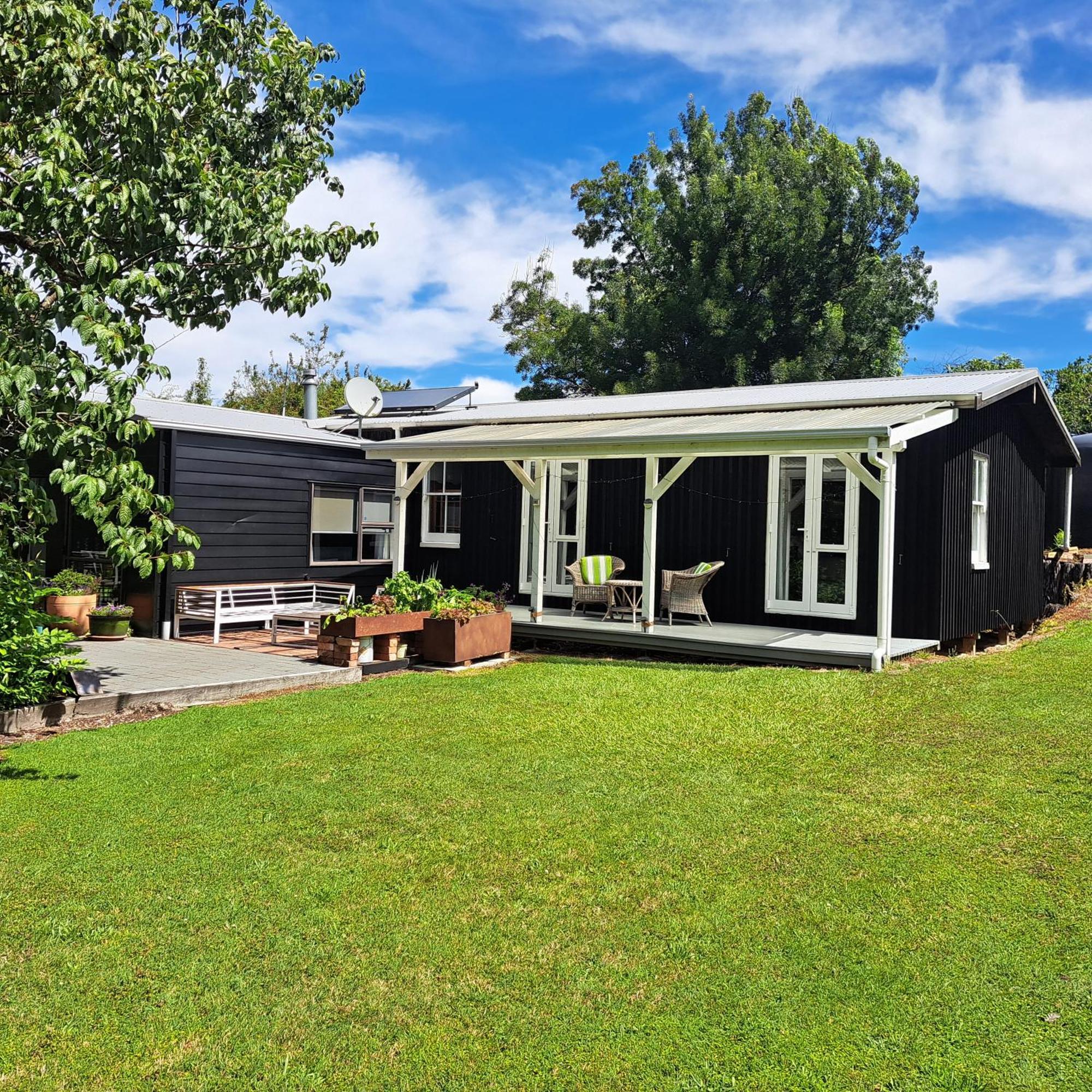 The Homestead Taupo Exterior foto